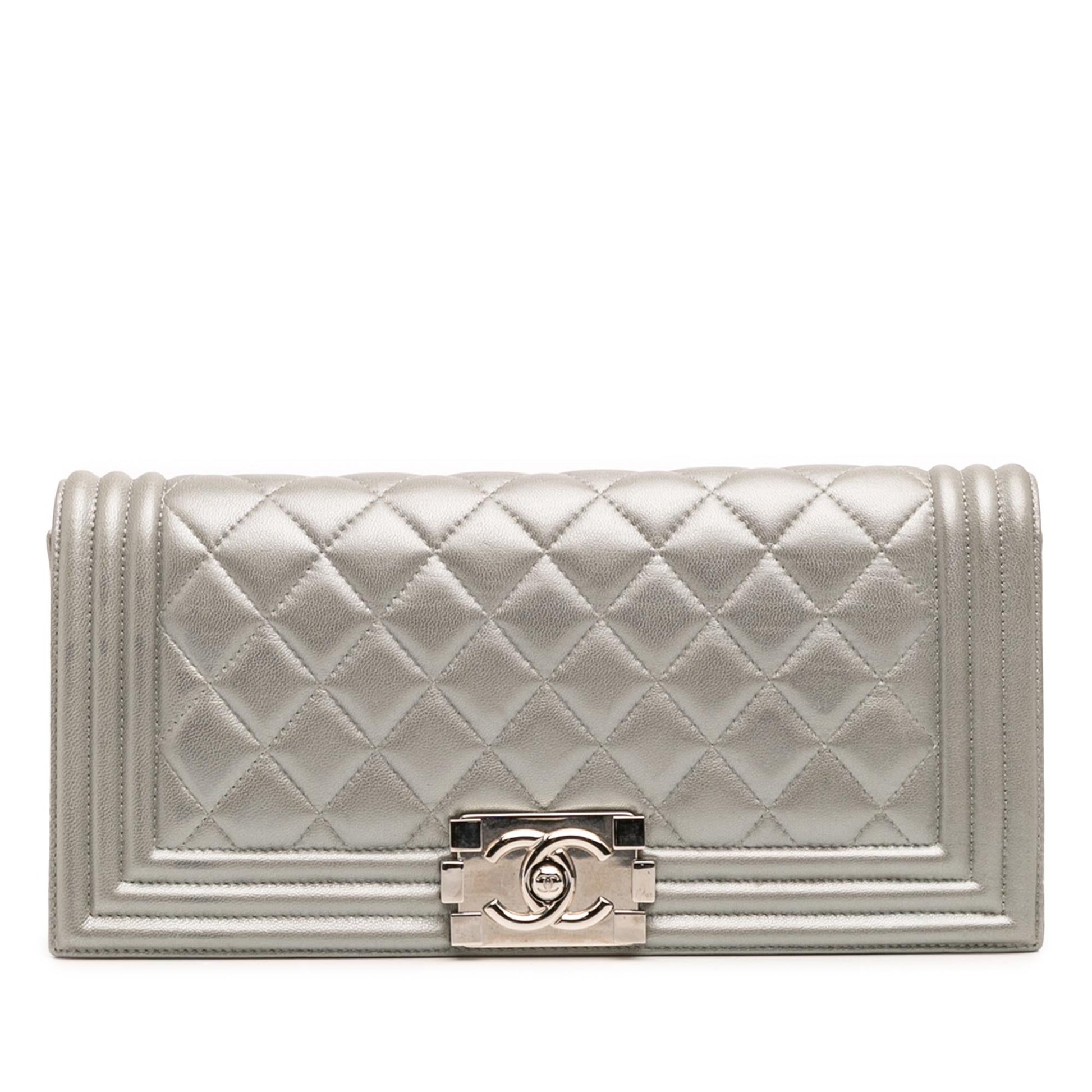 Chanel Boy Shoulder Bag - Rovelle Bags