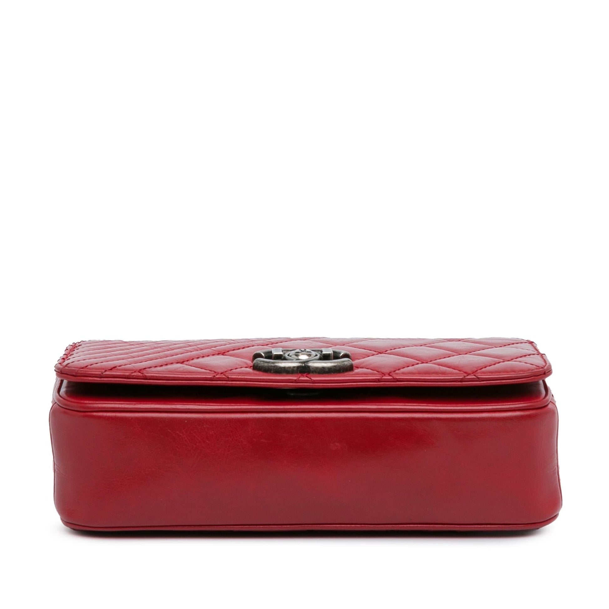 Chanel Boy Shoulder Bag - Rovelle Bags