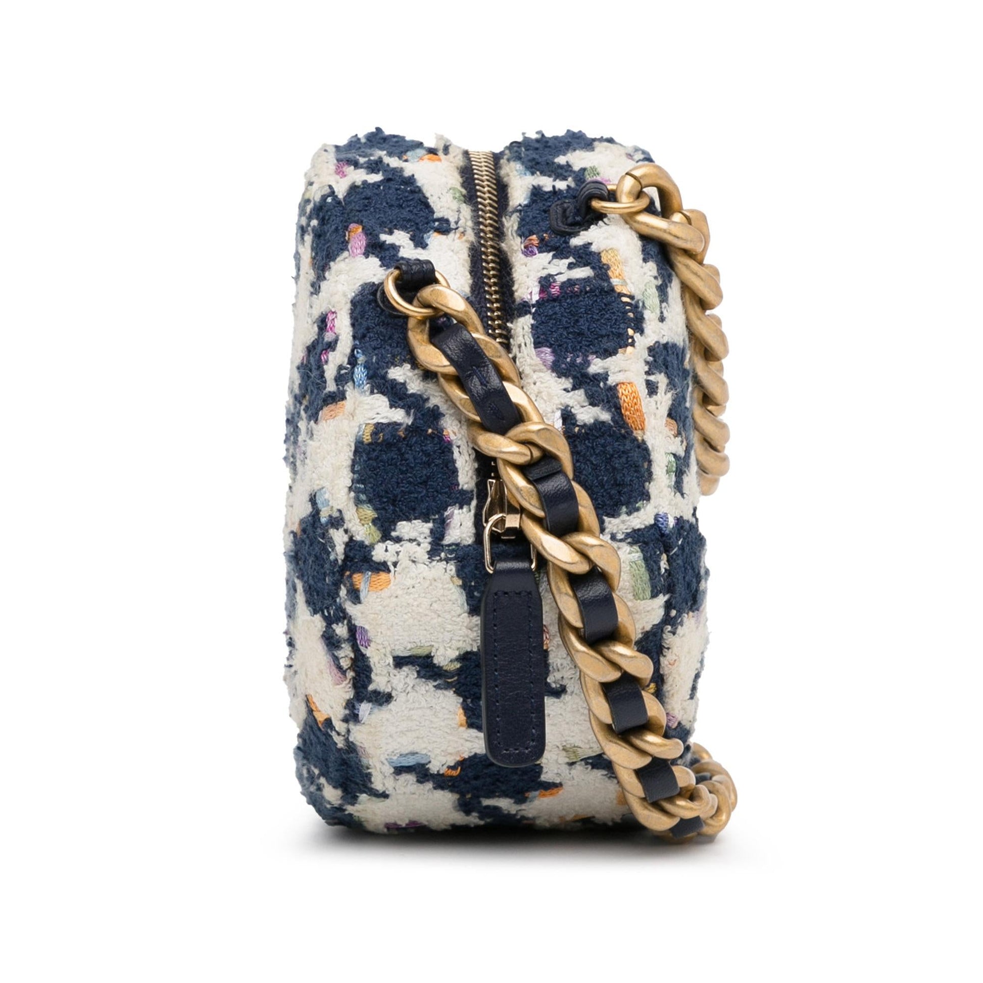 Chanel Tweed 19 Round Clutch Bag - Rovelle Bags