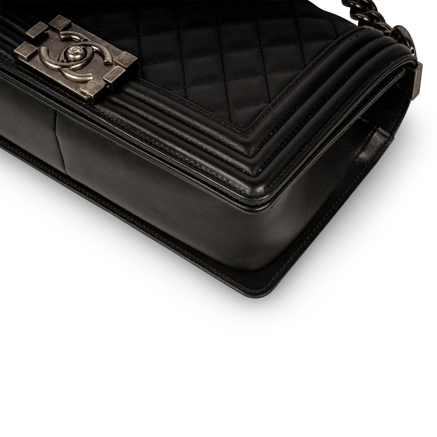 Chanel Boy Bag Shoulder Bag - Rovelle Bags