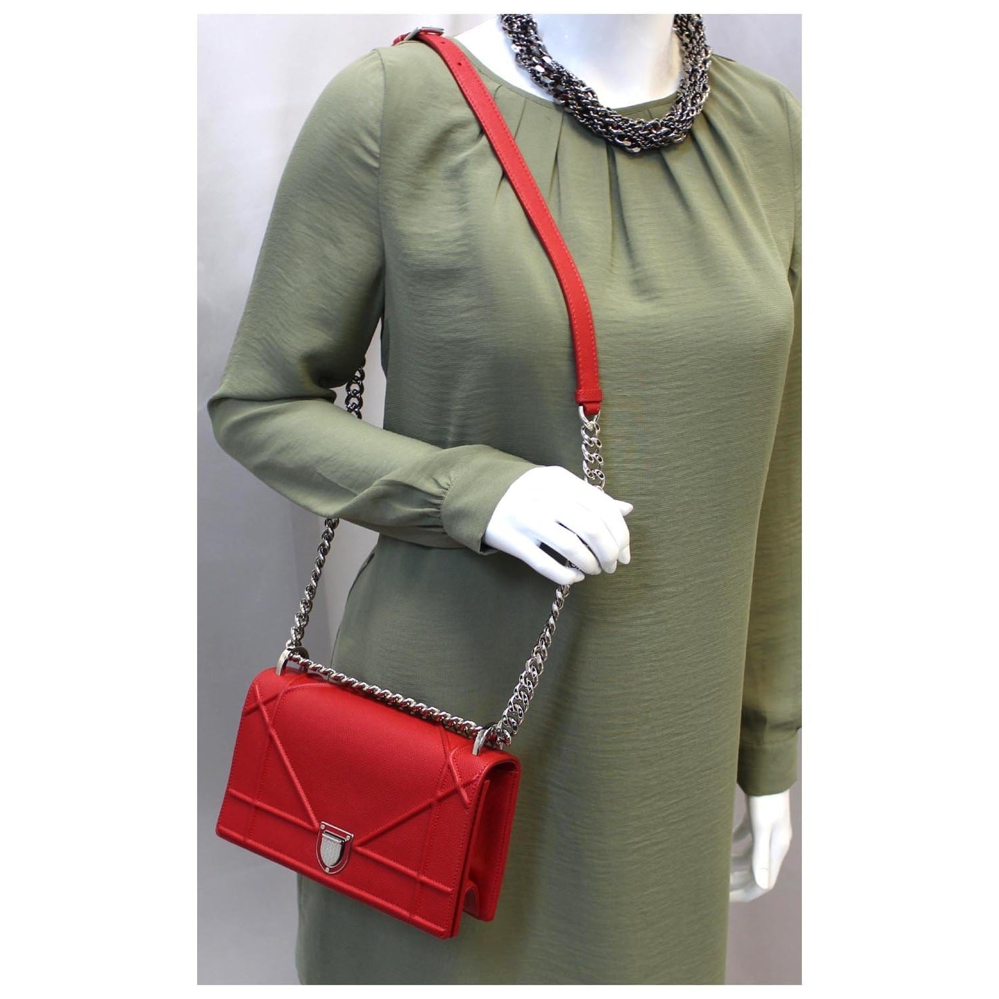 CHRISTIAN DIOR Diorama Flap Red Grained Leather Small Shoulder Bag - Last Call
