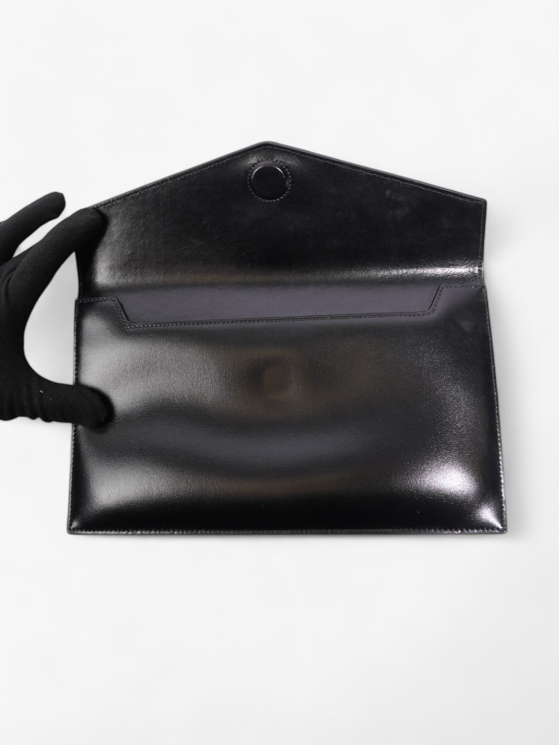 Saint Laurent Uptown Clutch - Rovelle Bags
