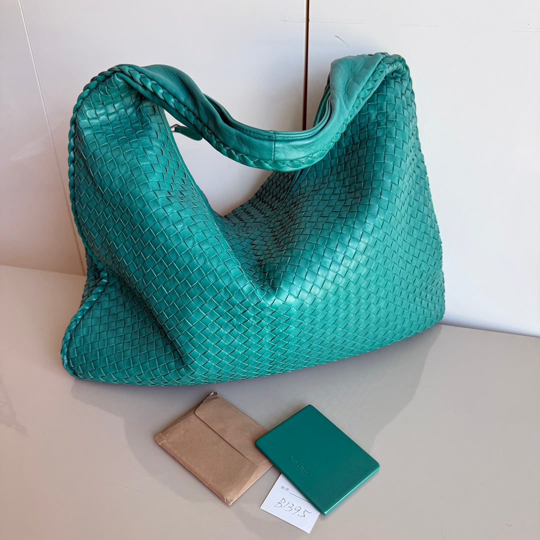 Bottega Veneta Veneta Shoulder Bag - Rovelle Bags