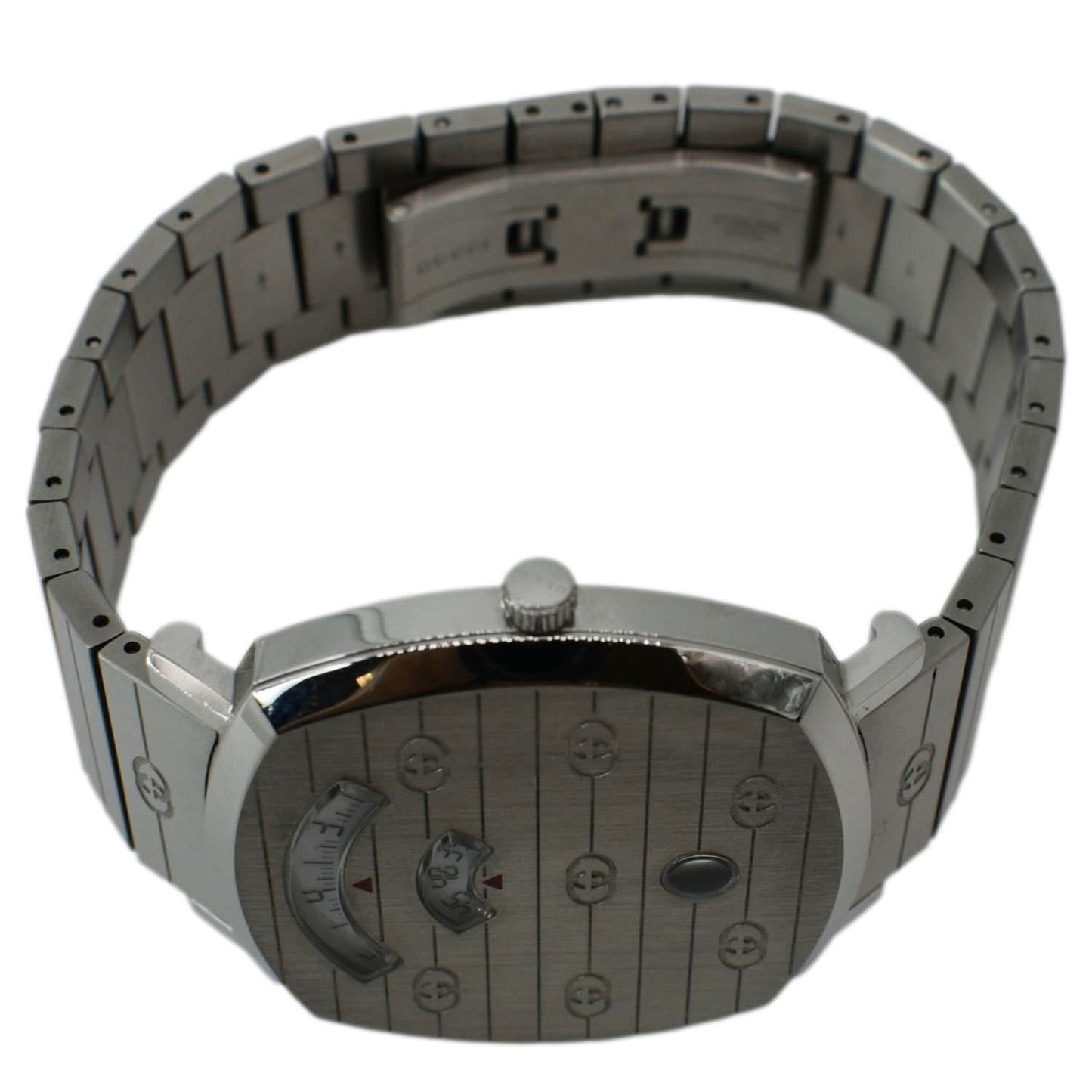 GUCCI Grip 1573 GG Engraved Quartz Silver Dial Stainless Steel Watch 35MM
