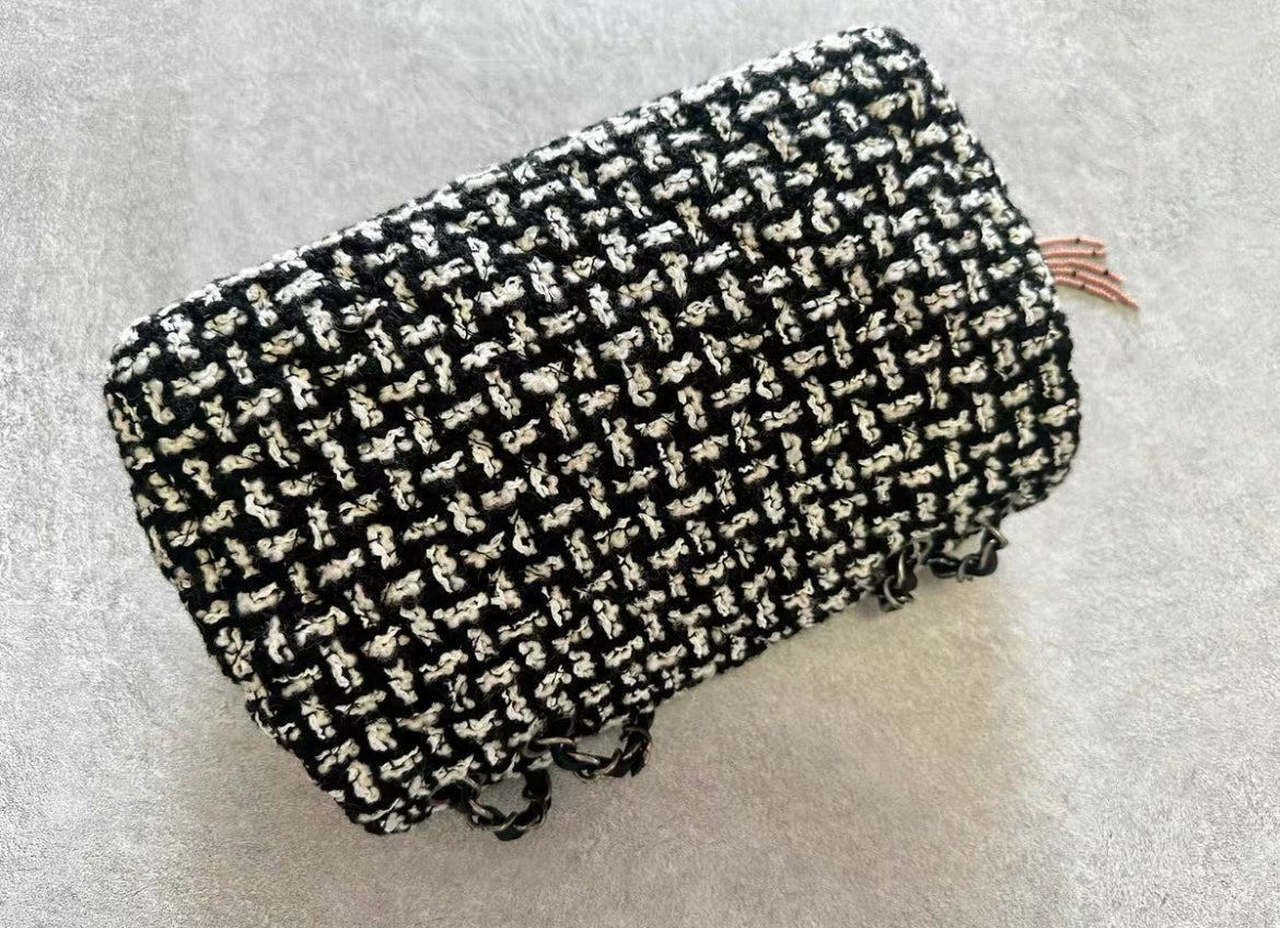 Chanel Classic Flap Shoulder Bag - Rovelle Bags