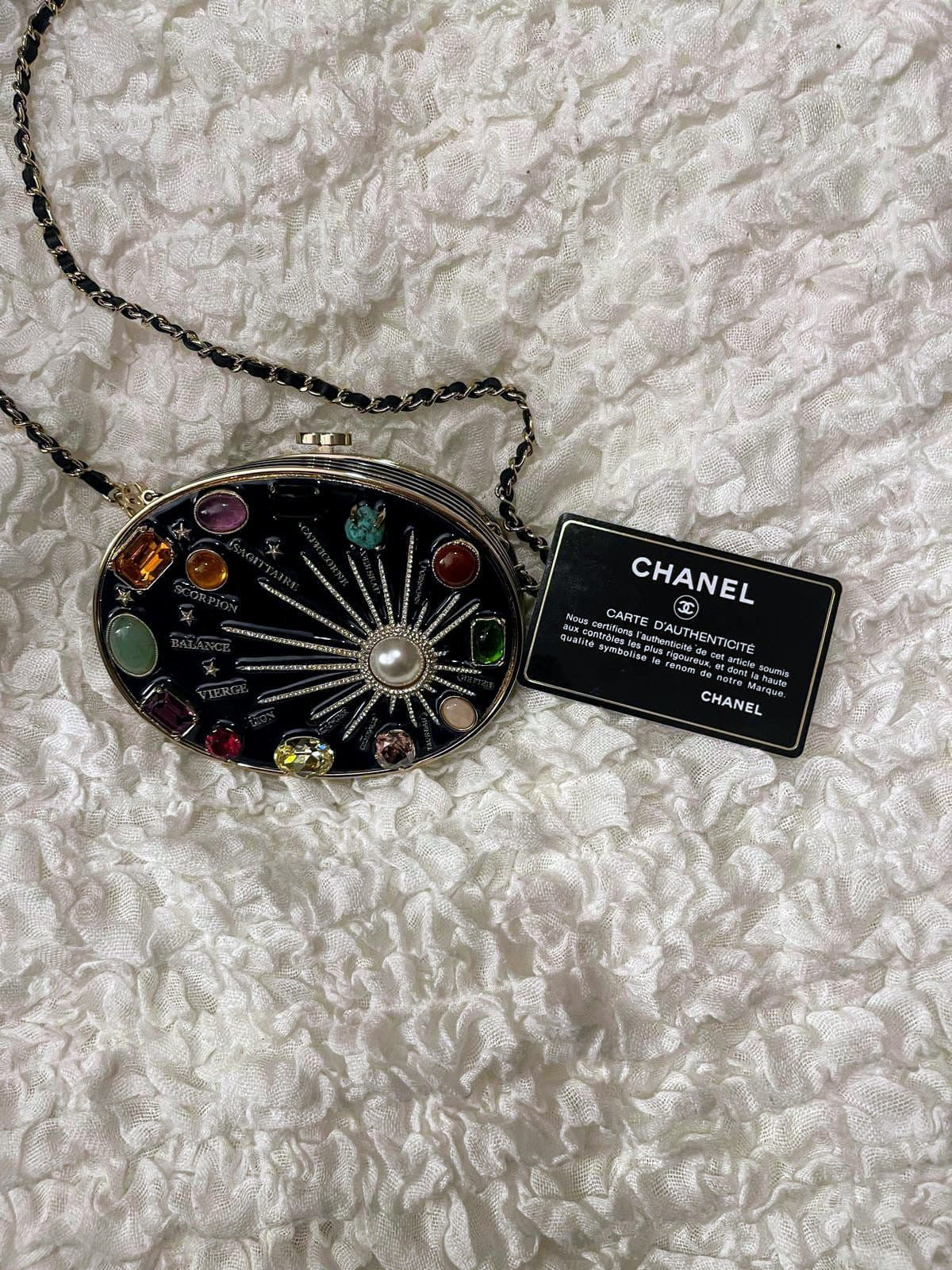 Chanel Handbag - Rovelle Bags