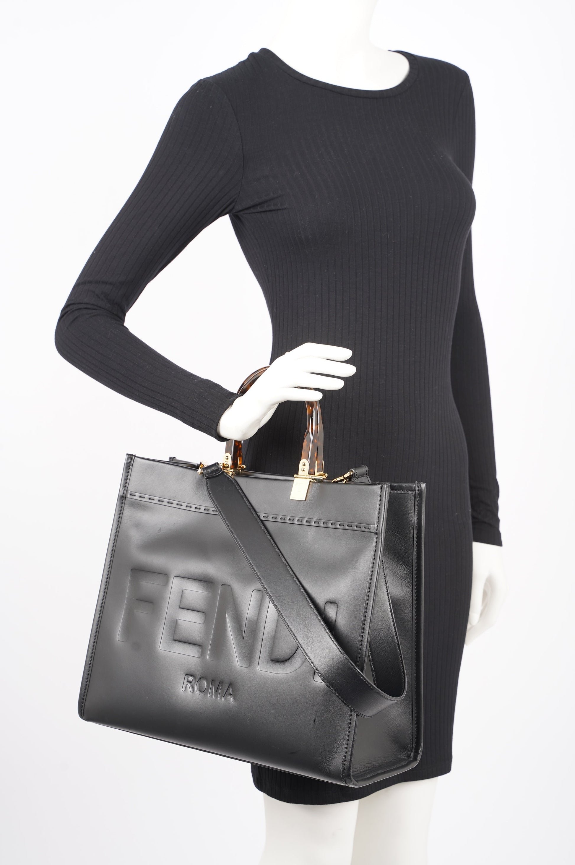 Fendi Womens Sunshine Shopping Bag Black Medium