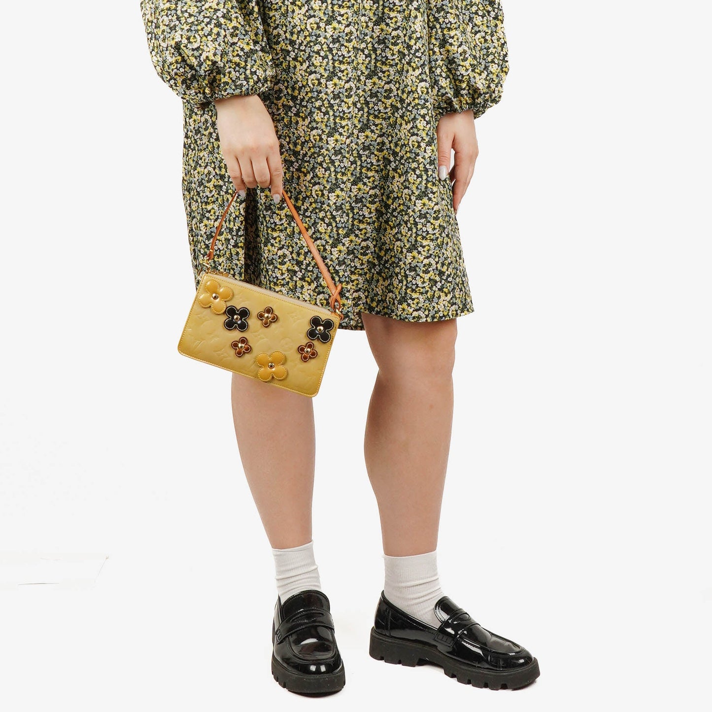 Louis Vuitton Vernis Lexington Fleurs Pochette