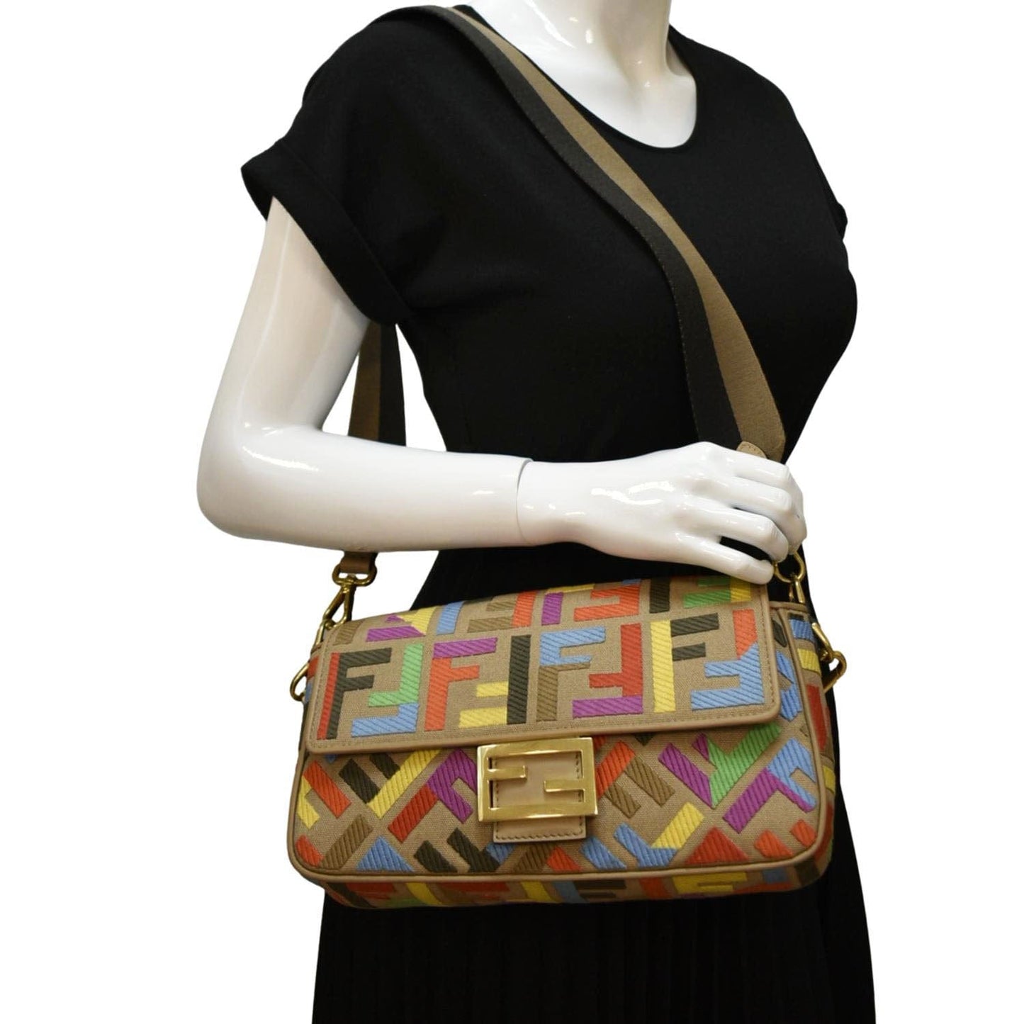 Fendi Baguette Shoulder Bag - Rovelle Bags