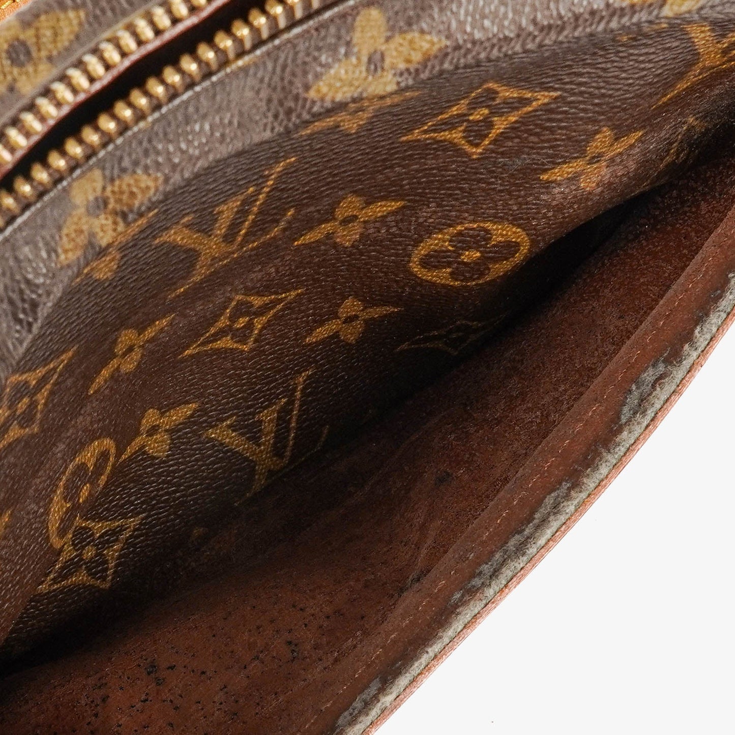 Louis Vuitton Trocadero 25 Monogram Canvas Bag