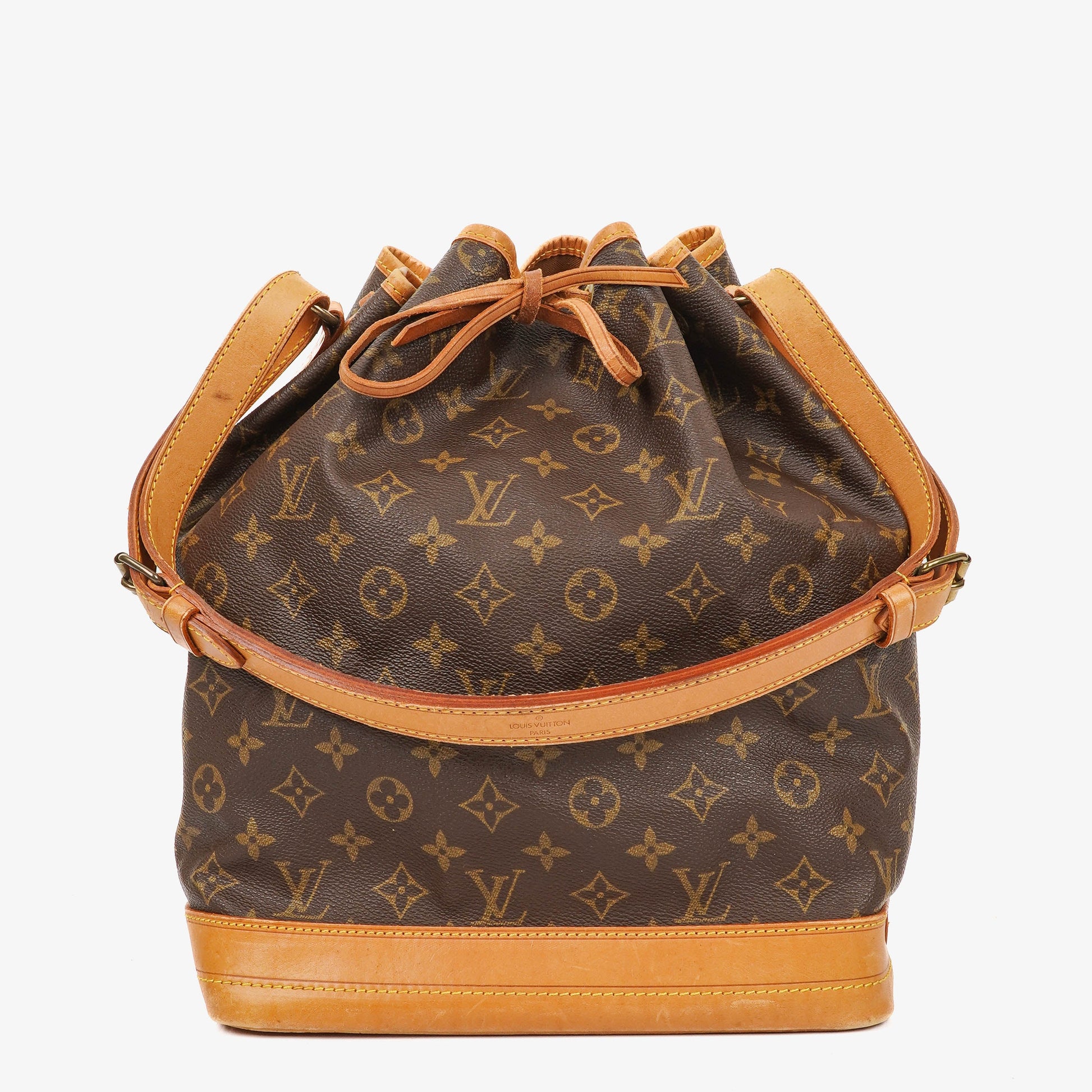 Louis Vuitton Noe Grande GM Monogram Canvas Shoulder Bag