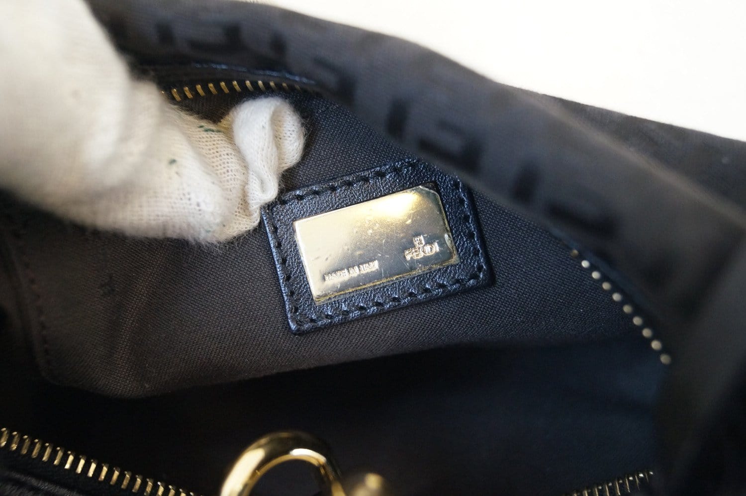 Fendi Shoulder Bag - Rovelle Bags