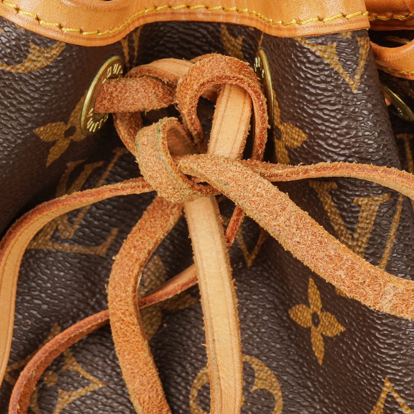 Louis Vuitton Noe Grande GM Monogram Canvas Shoulder Bag