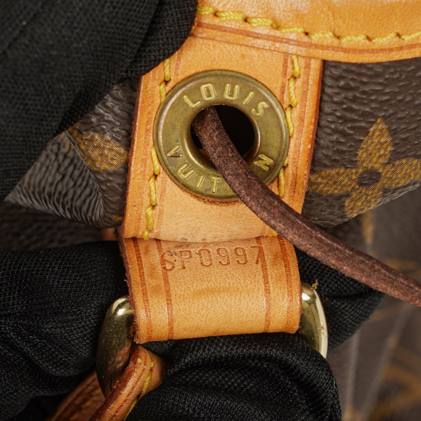 Louis Vuitton Noe Grande GM Monogram Canvas Shoulder Bag