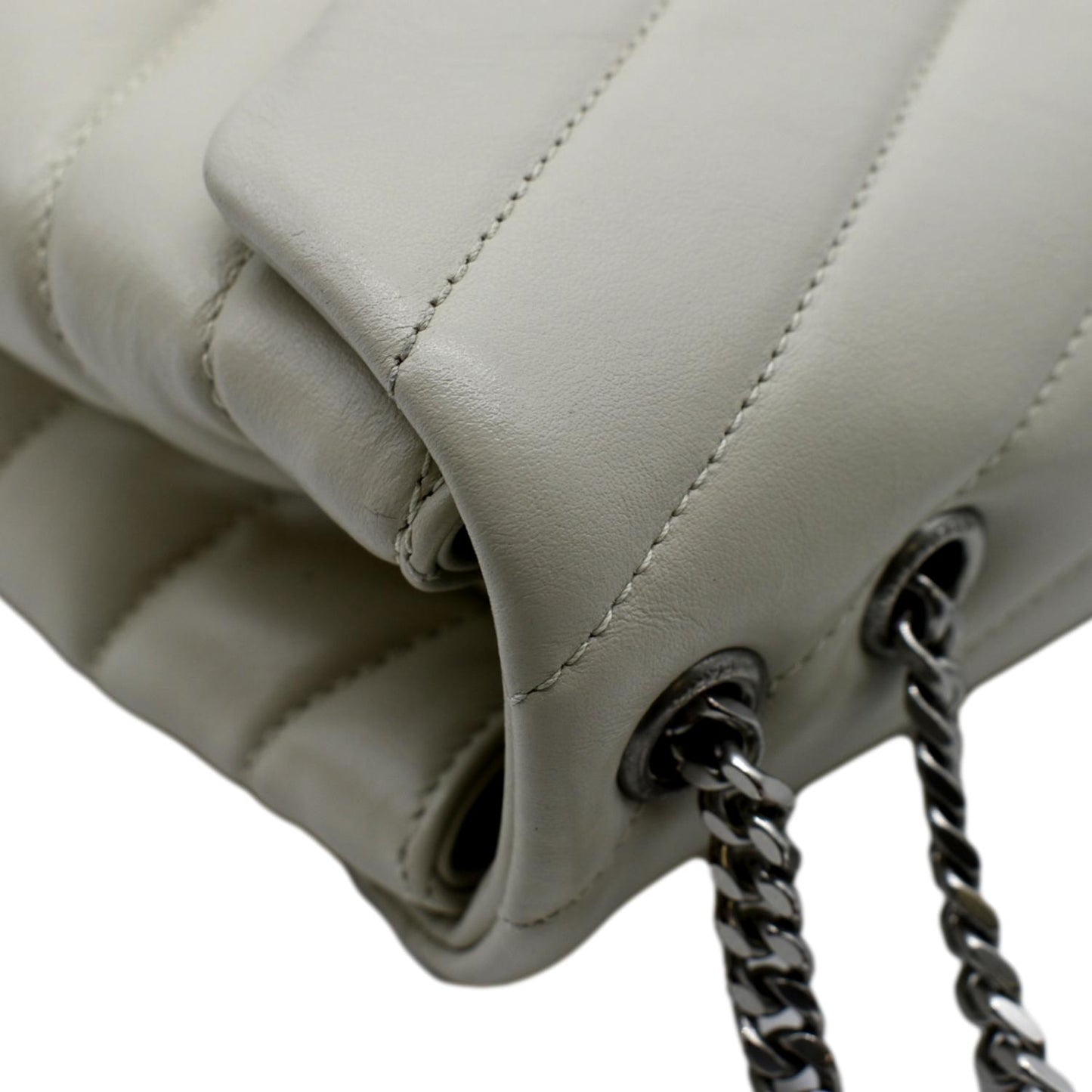Saint Laurent Loulou Crossbody - Rovelle Bags