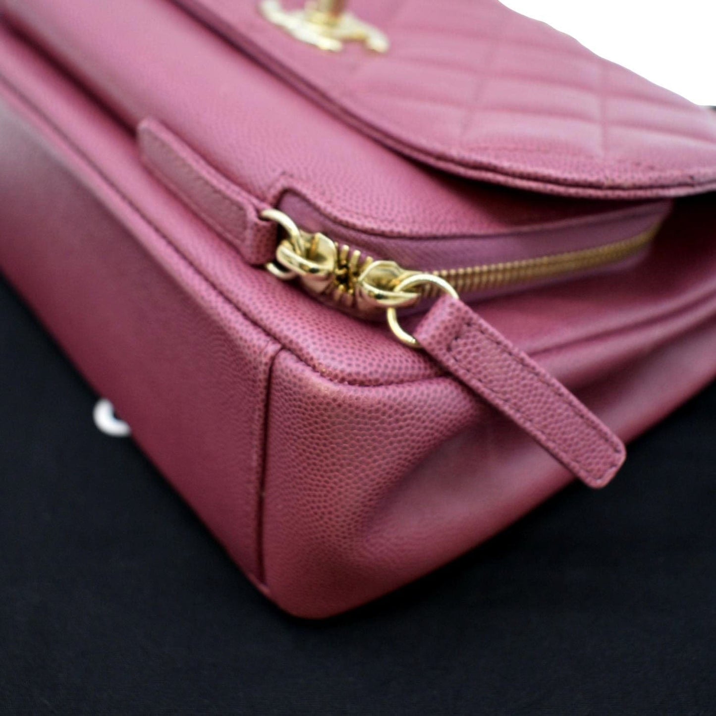 CHANEL Business Affinity Medium Flap Quilted Caviar Shoulder Bag Burgundy