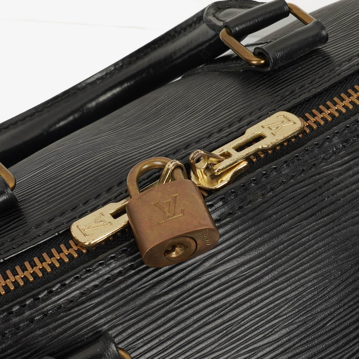Louis Vuitton Keepall 45 Black EPI Leather Travel Bag