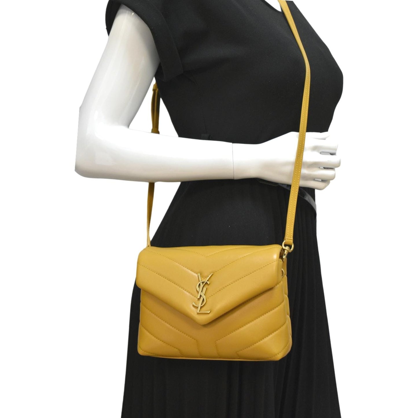 Saint Laurent Loulou Crossbody - Rovelle Bags
