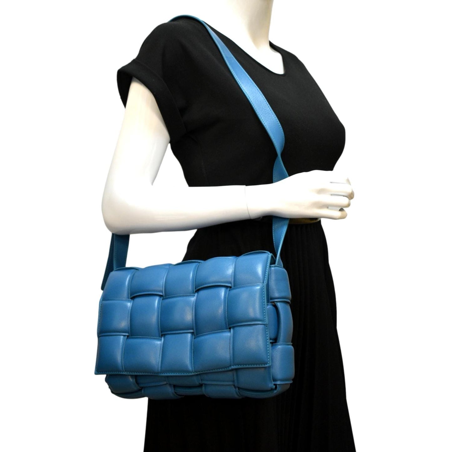 Bottega Veneta Cassette Crossbody - Rovelle Bags