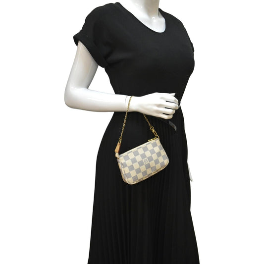 LOUIS VUITTON Mini Pochette Damier Azur Accessoires Pouch White