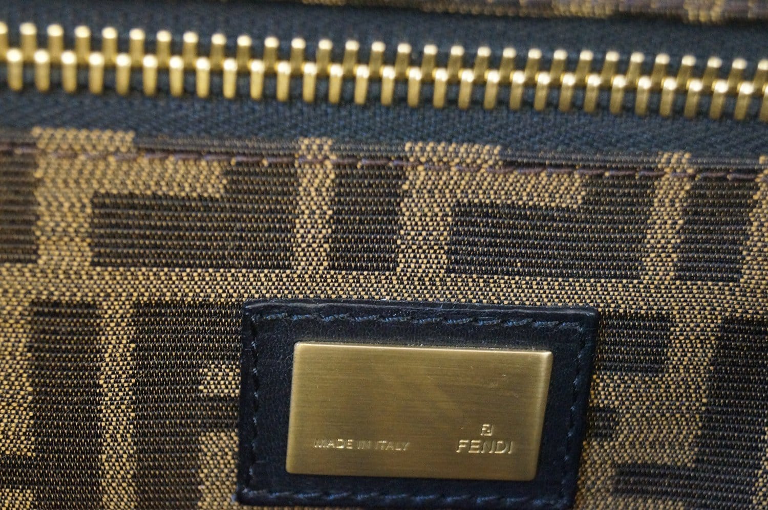 Fendi Peekaboo Handbag - Rovelle Bags