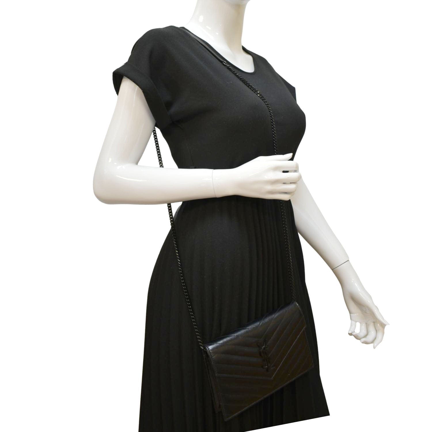 Saint Laurent Envelope Crossbody - Rovelle Bags