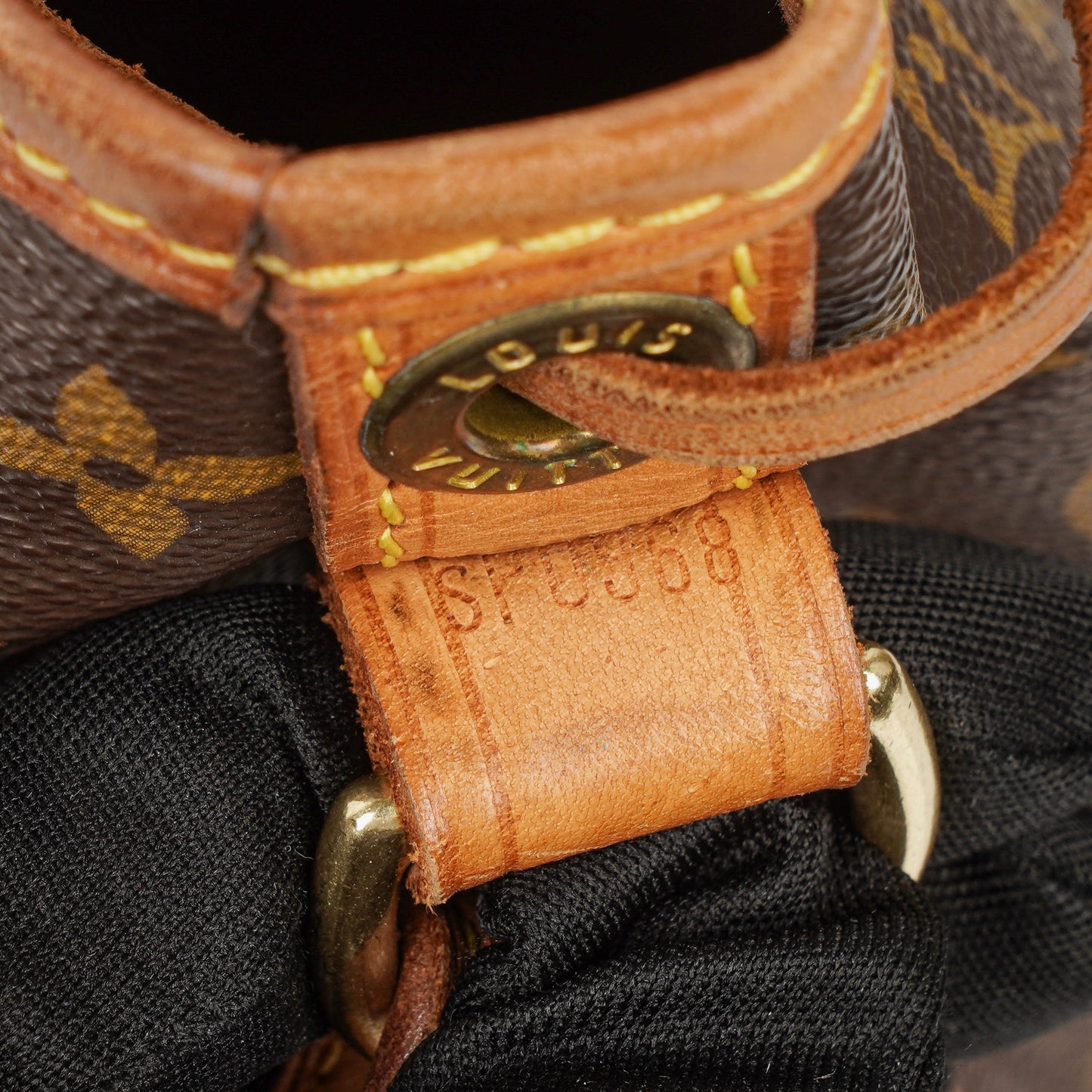 Louis Vuitton Noe Grande GM Monogram Canvas Shoulder Bag