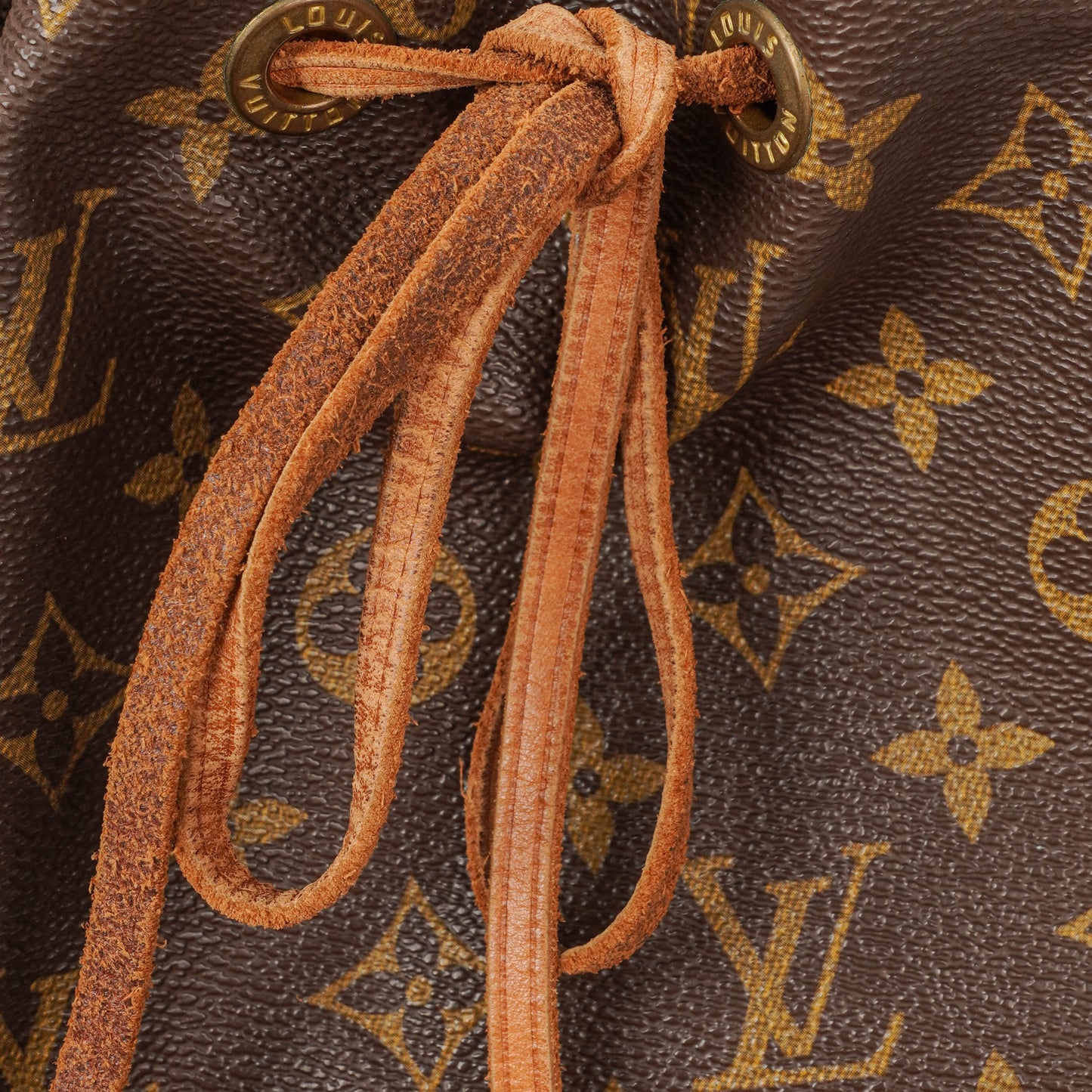 Louis Vuitton Noe Grande GM Monogram Canvas Shoulder Bag