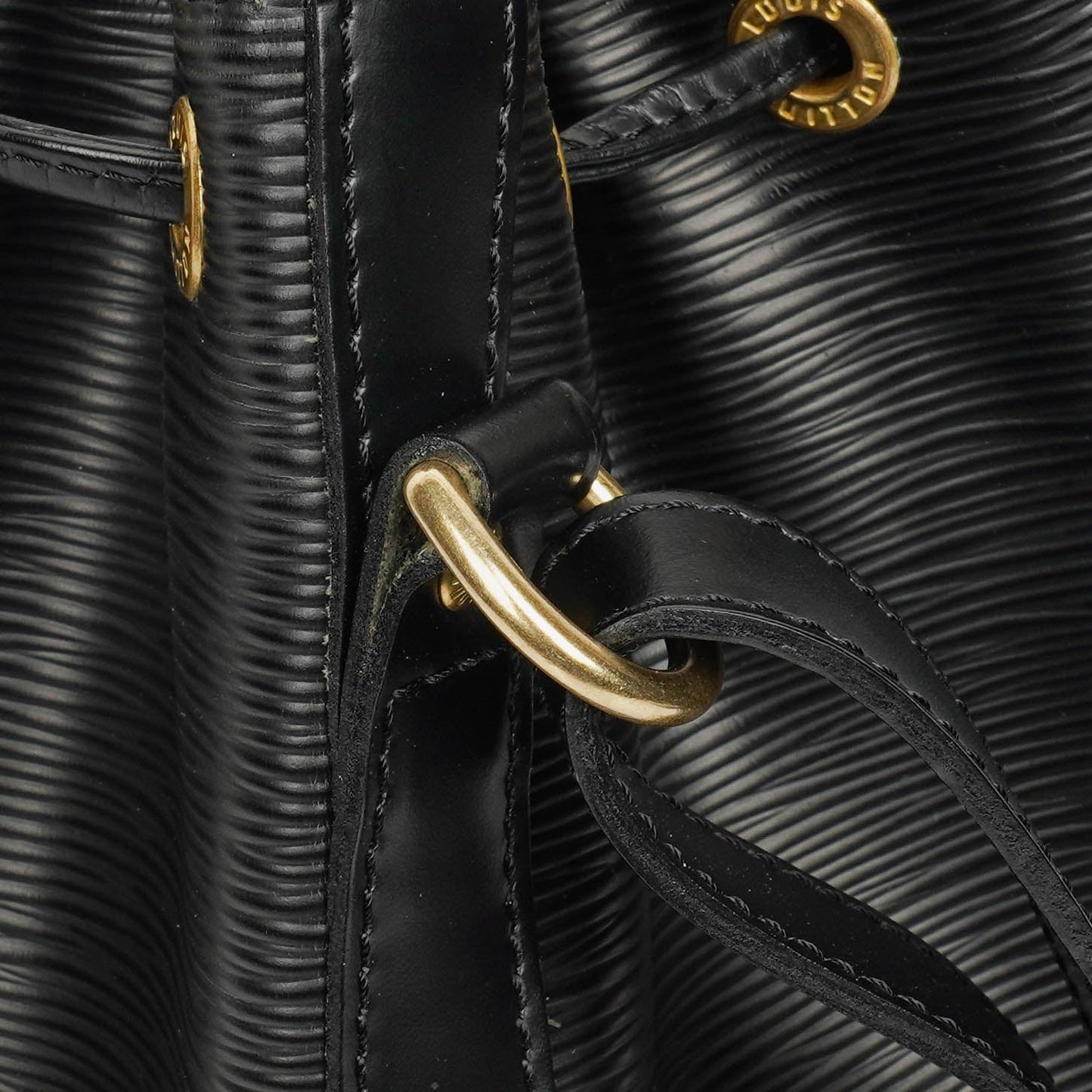 Louis Vuitton Noe Grande GM Black Epi Leather Shoulder Bag