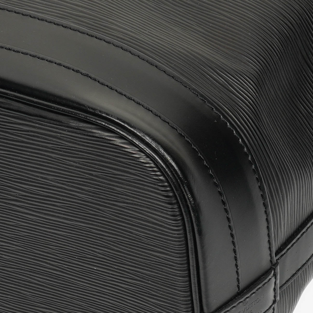 Louis Vuitton Noe Grande GM Black Epi Leather Shoulder Bag