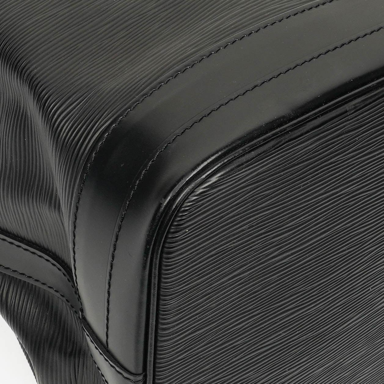 Louis Vuitton Noe Grande GM Black Epi Leather Shoulder Bag