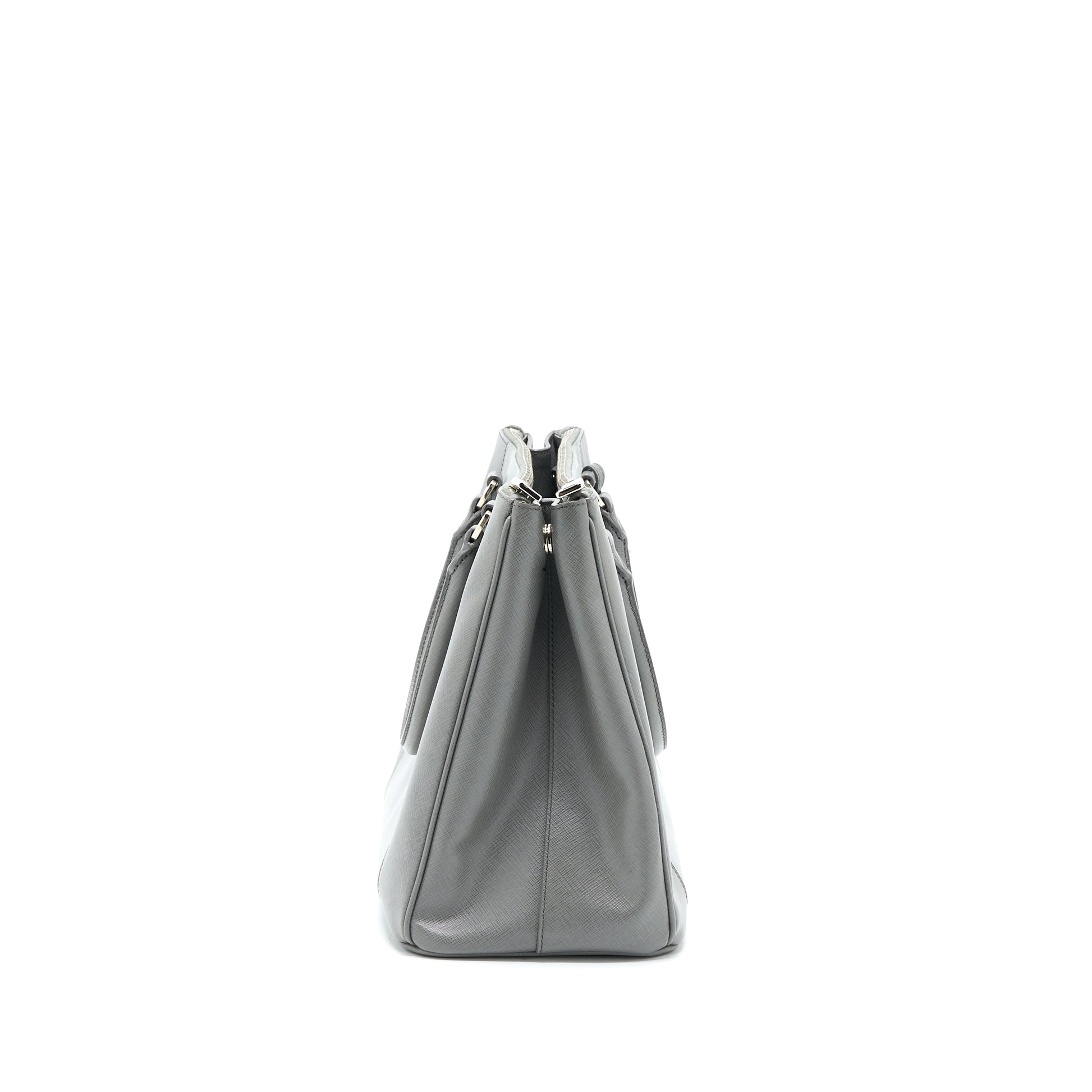 Prada Saffiano Tote - Rovelle Bags