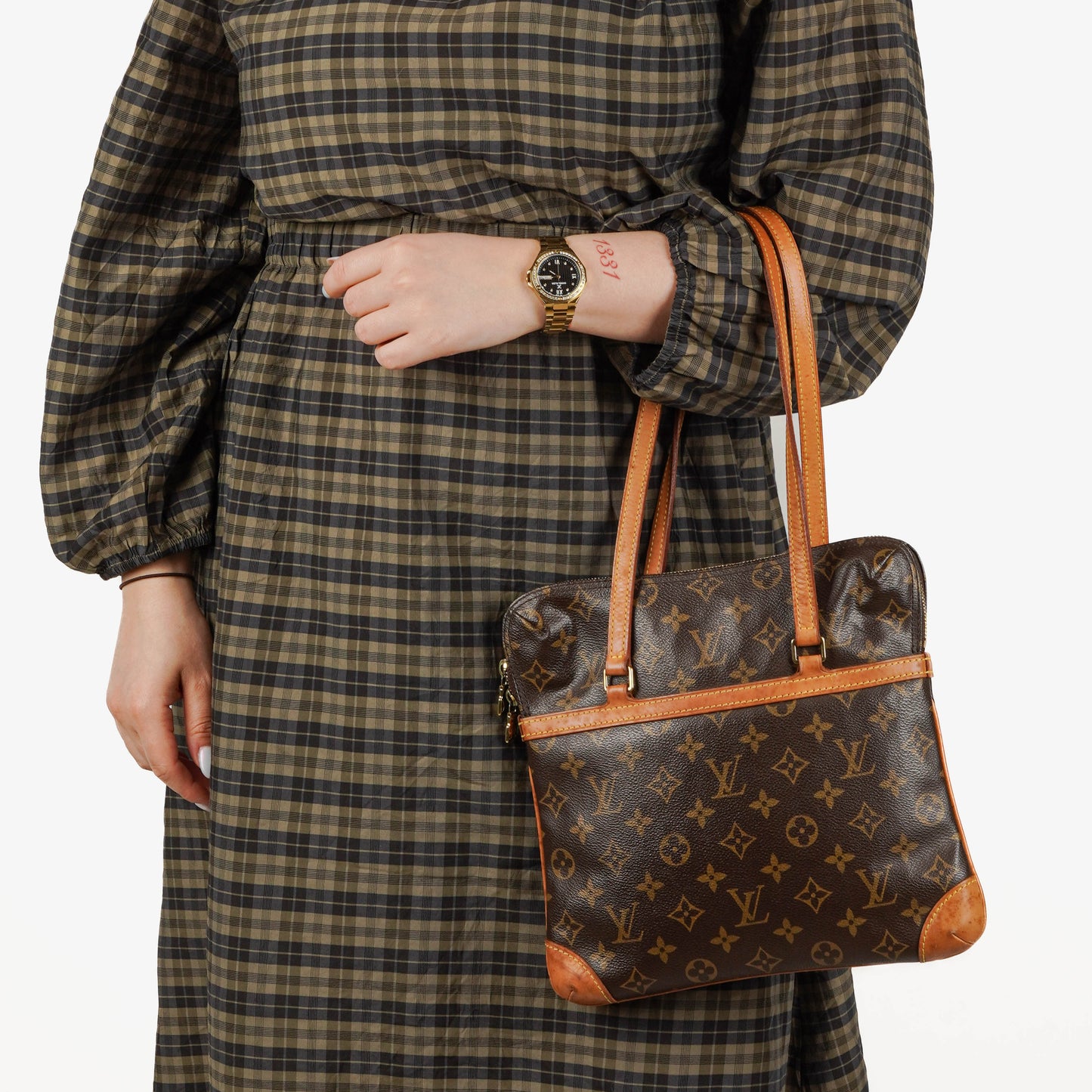 Louis Vuitton Monogram Canvas Coussin GM