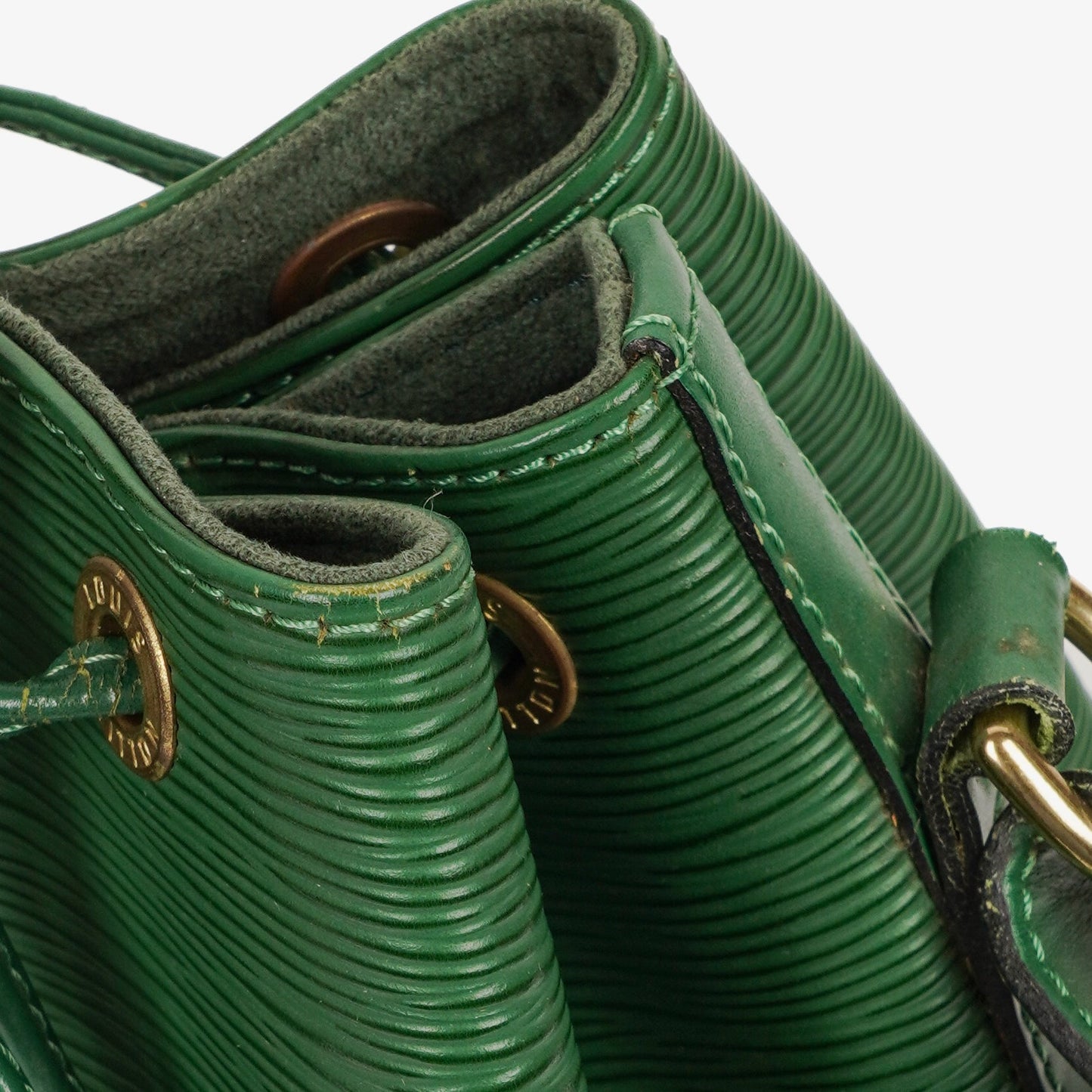 Louis Vuitton Noe Grande GM Green EPI Leather Shoulder Bag