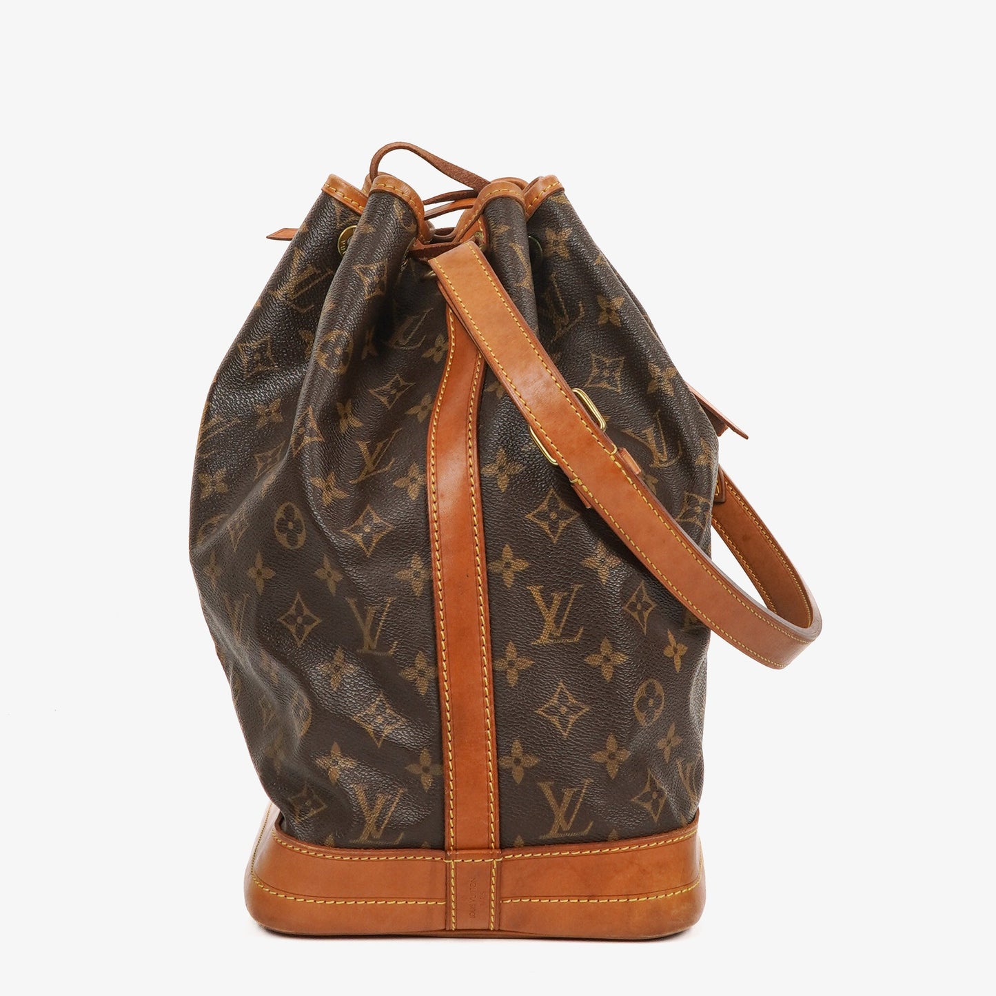 Louis Vuitton Noe Grande GM Monogram Canvas Shoulder Bag
