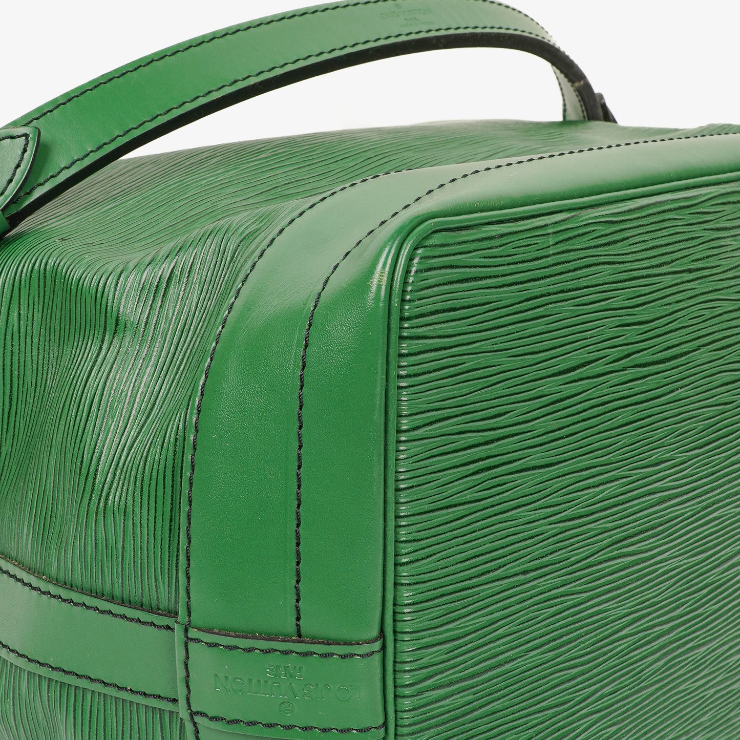 Louis Vuitton Noe Grande GM Green EPI Leather Shoulder Bag