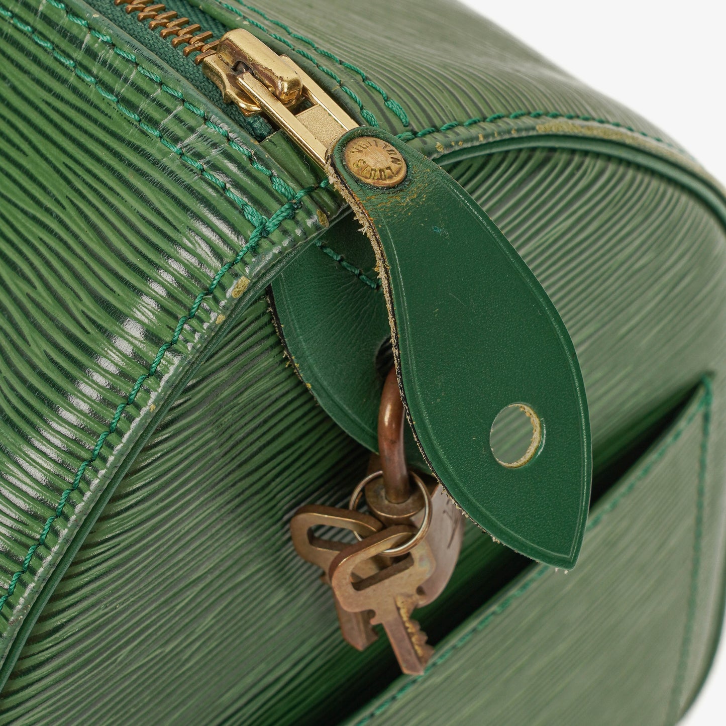 Louis Vuitton  30 Green EPI Leather Handbag
