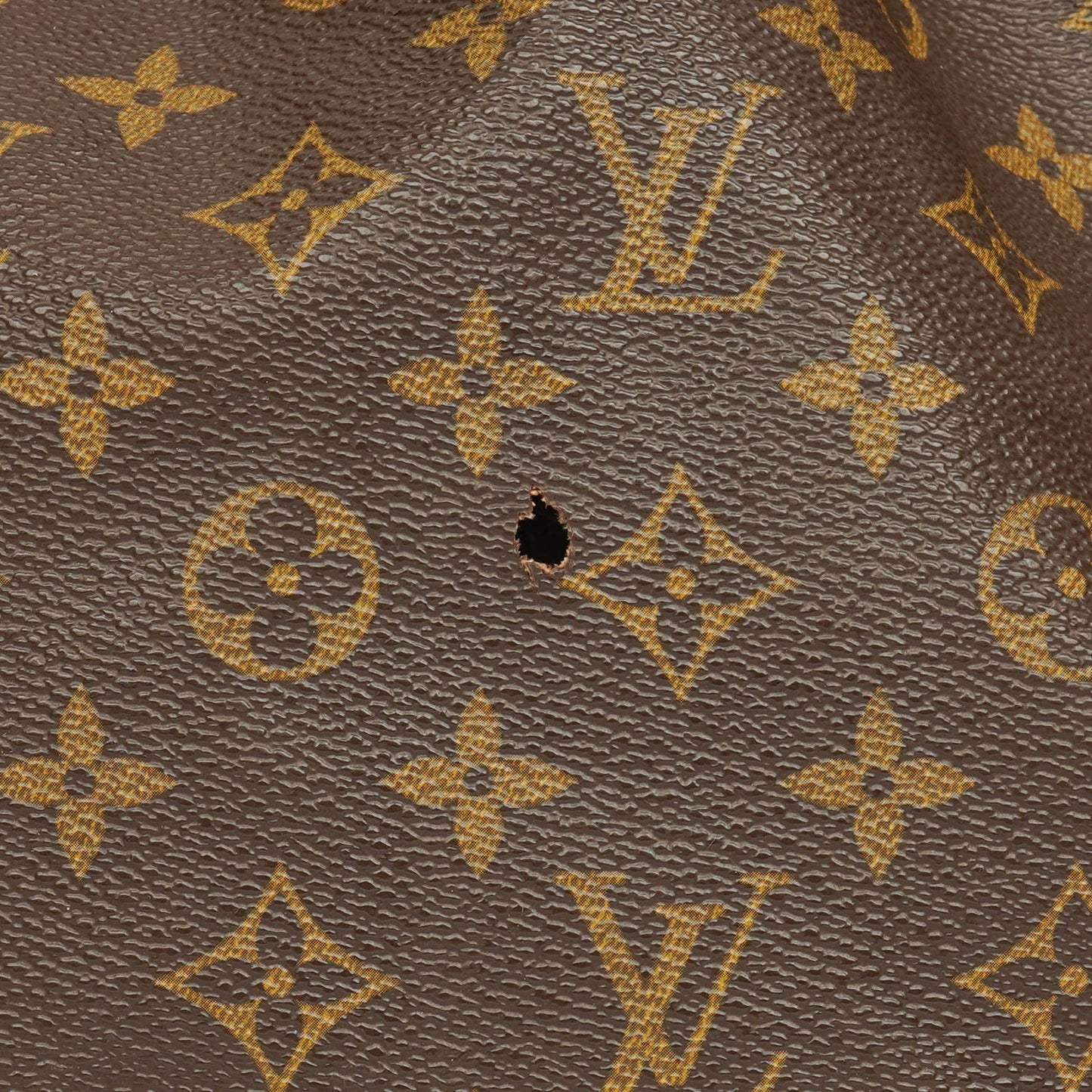 Louis Vuitton Noe GM Monogram Canvas Shoulder Bag