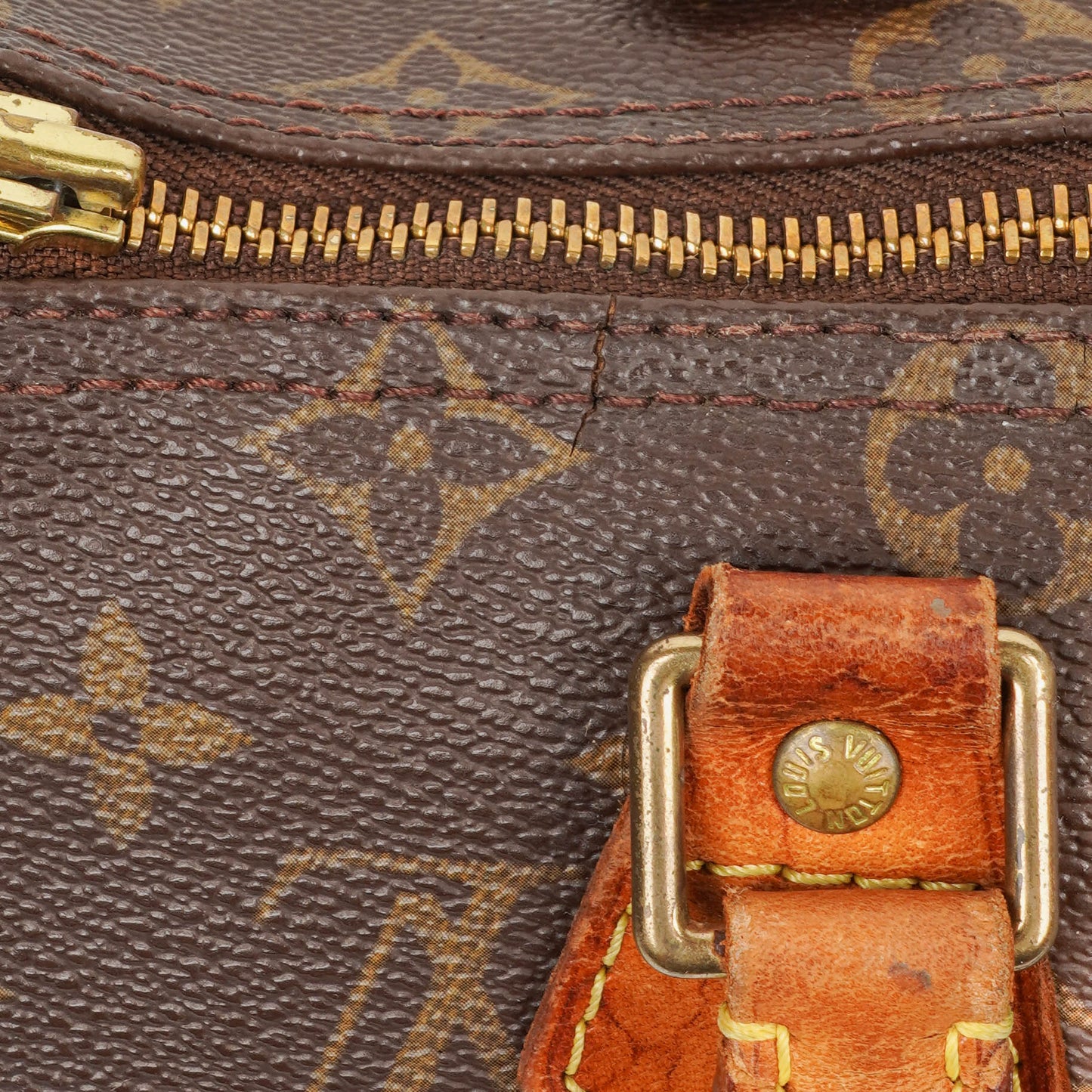 Louis Vuitton  25 Monogram Canvas Handbag