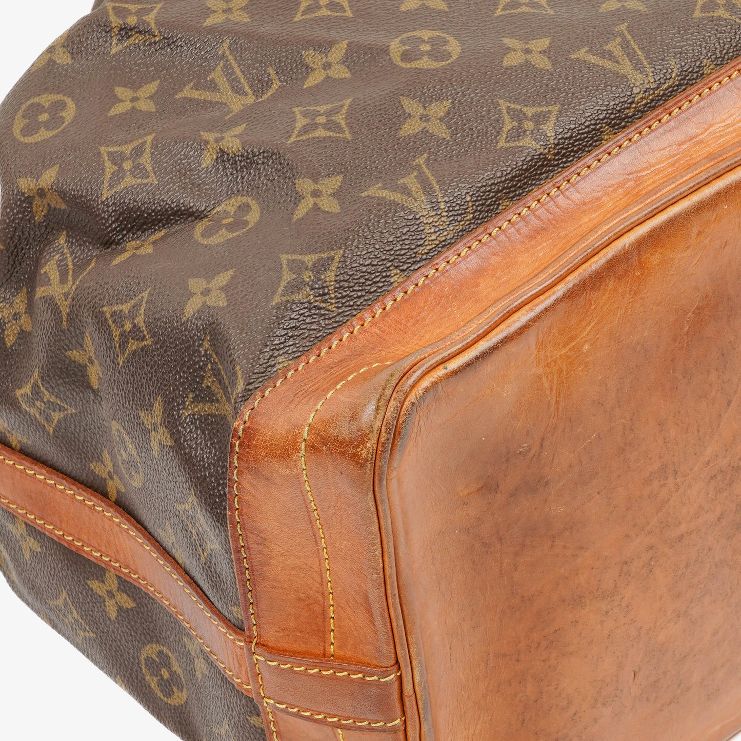 Louis Vuitton Noe Grande GM Monogram Canvas Shoulder Bag