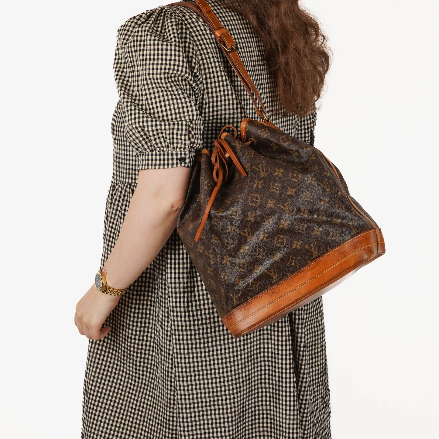 Louis Vuitton Noe Grande GM Monogram Canvas Shoulder Bag