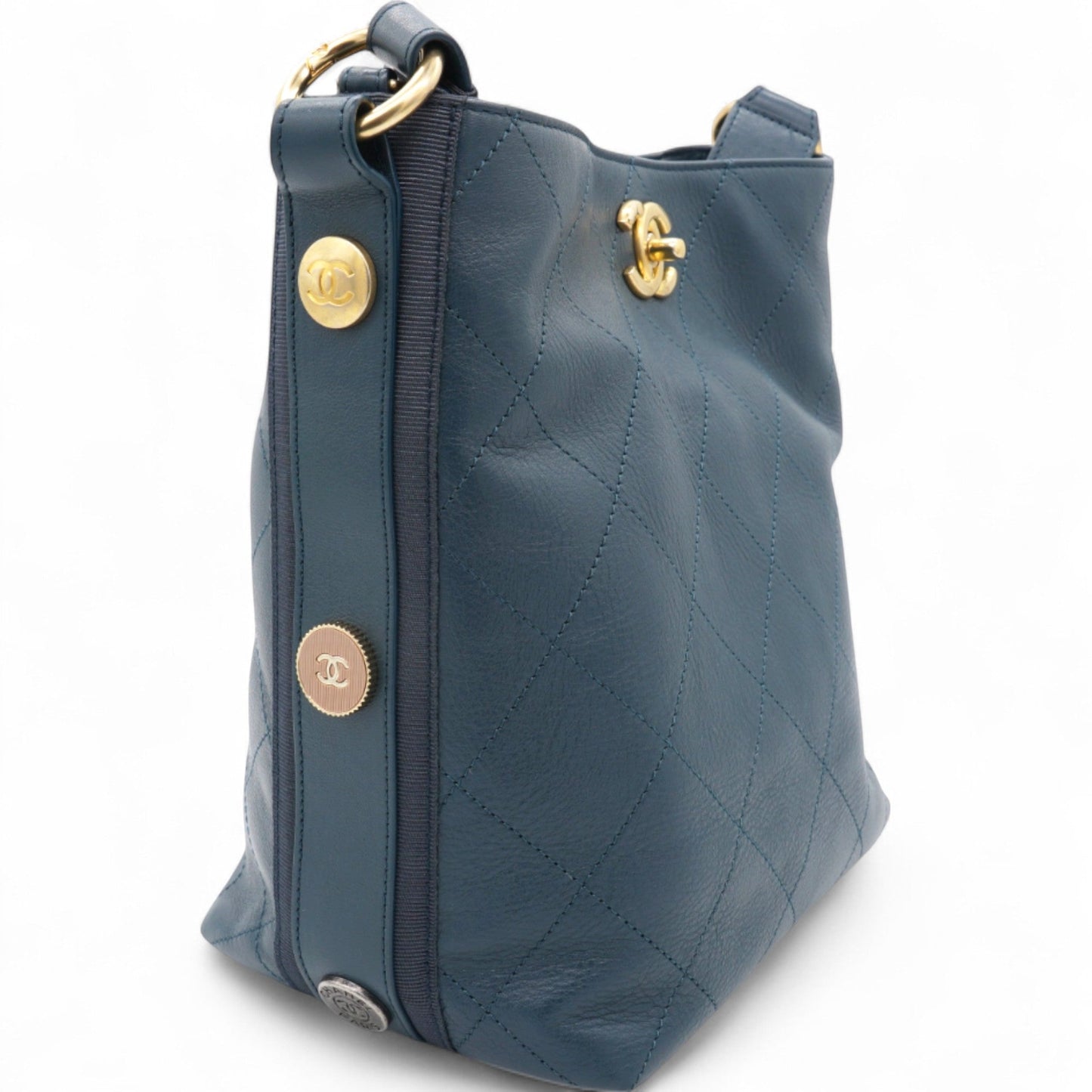 Chanel Shoulder Bag - Almora Bags