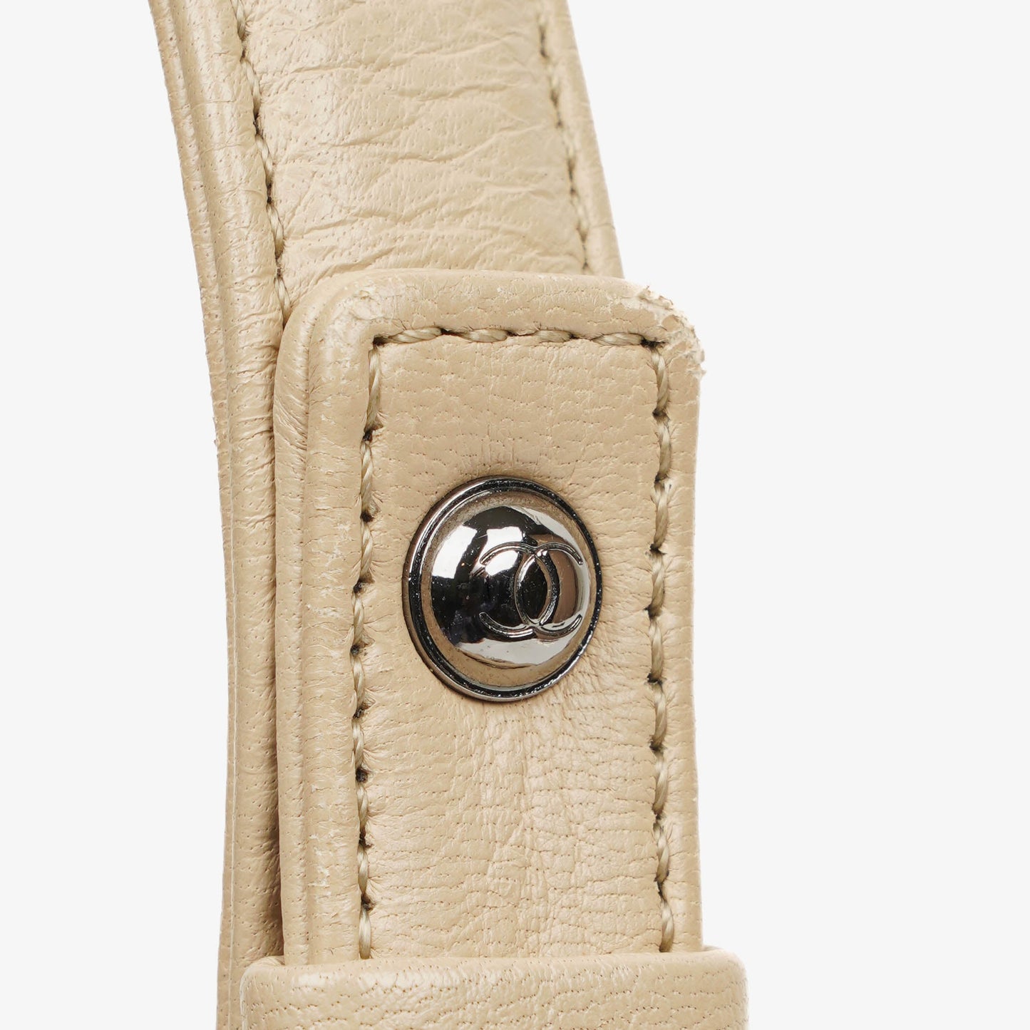 Chanel CC Chain Bucket Small Beige Deerskin Chevron Bag