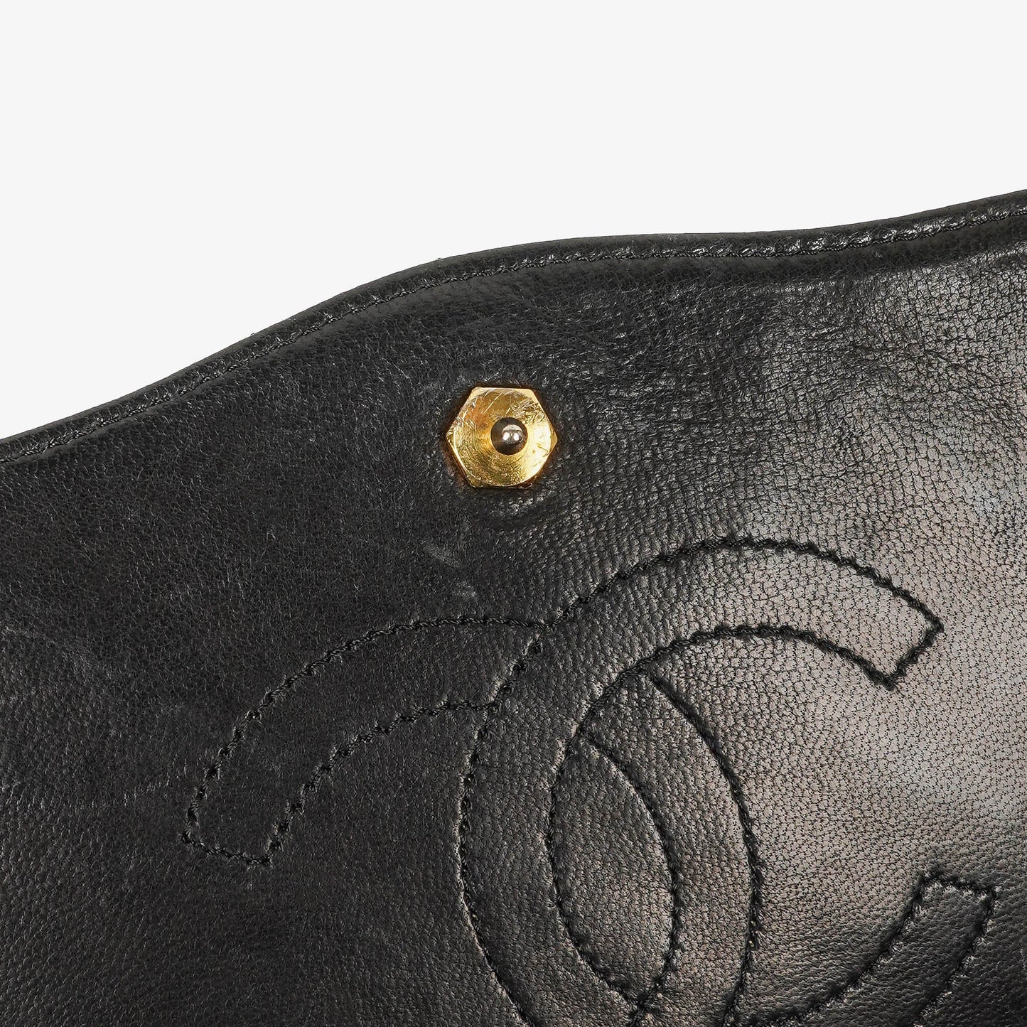 Chanel Classic Single Flap Bag Black Diagonal Quilted Lambskin 24K Gold-Plated Hardware