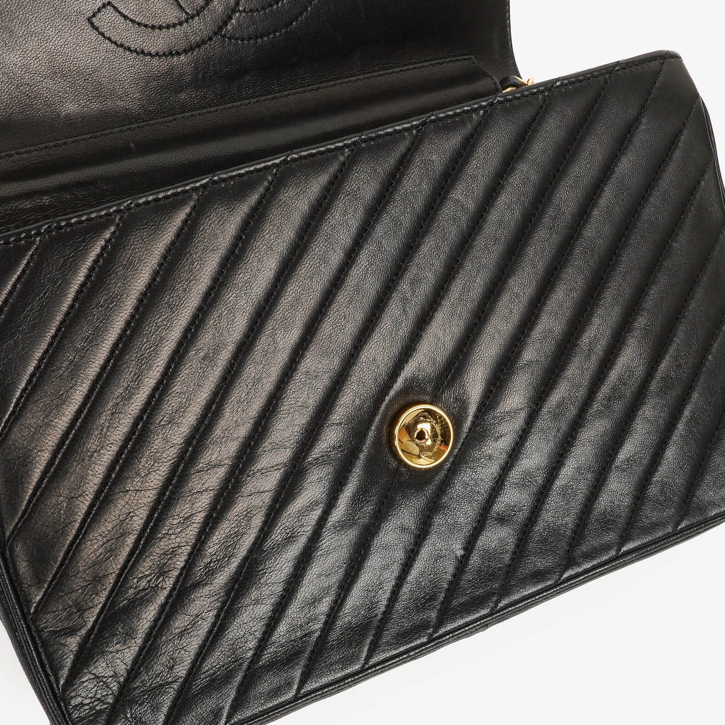Chanel Classic Single Flap Bag Black Diagonal Quilted Lambskin 24K Gold-Plated Hardware
