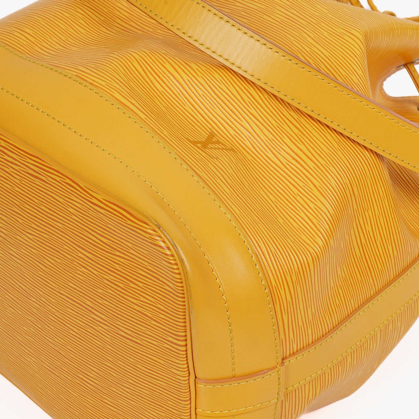 Louis Vuitton Noe Grande GM Yellow EPI Leather Shoulder Bag