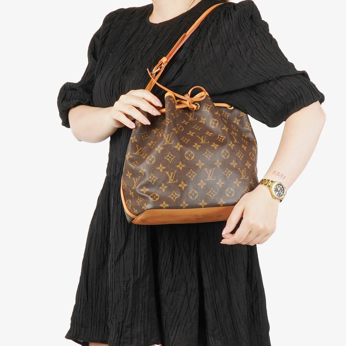 Louis Vuitton Petit Noe Monogram Canvas Shoulder Bag
