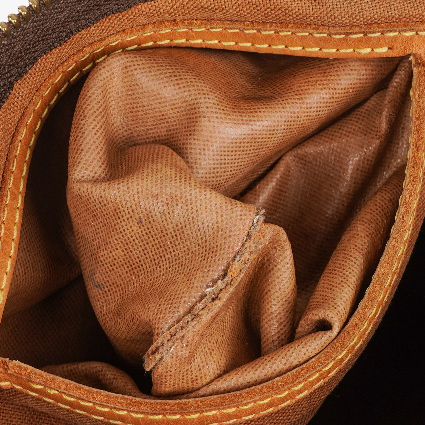 Louis Vuitton  30 Monogram Canvas Handbag