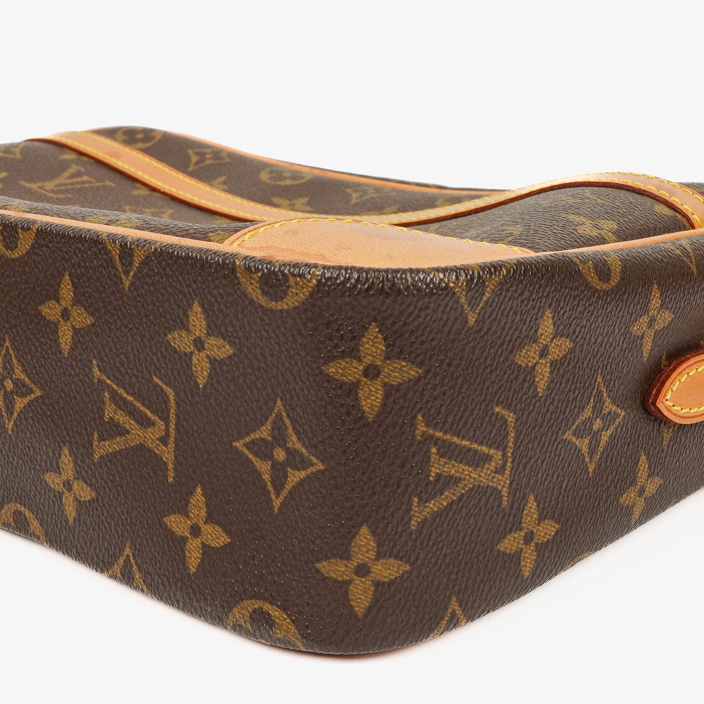 Louis Vuitton Trocadero 30 Monogram Canvas Bag
