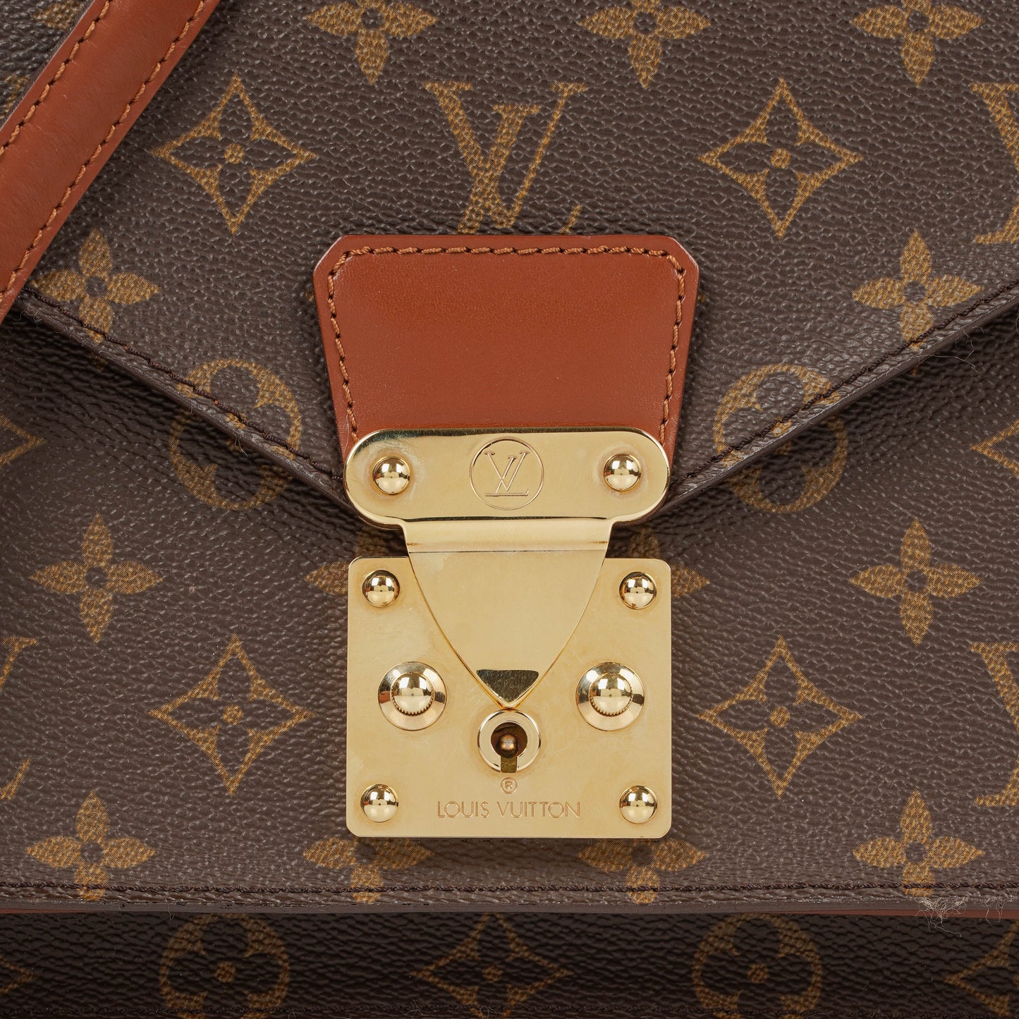 Louis Vuitton Monceau 28 Monogram Canvas Bag